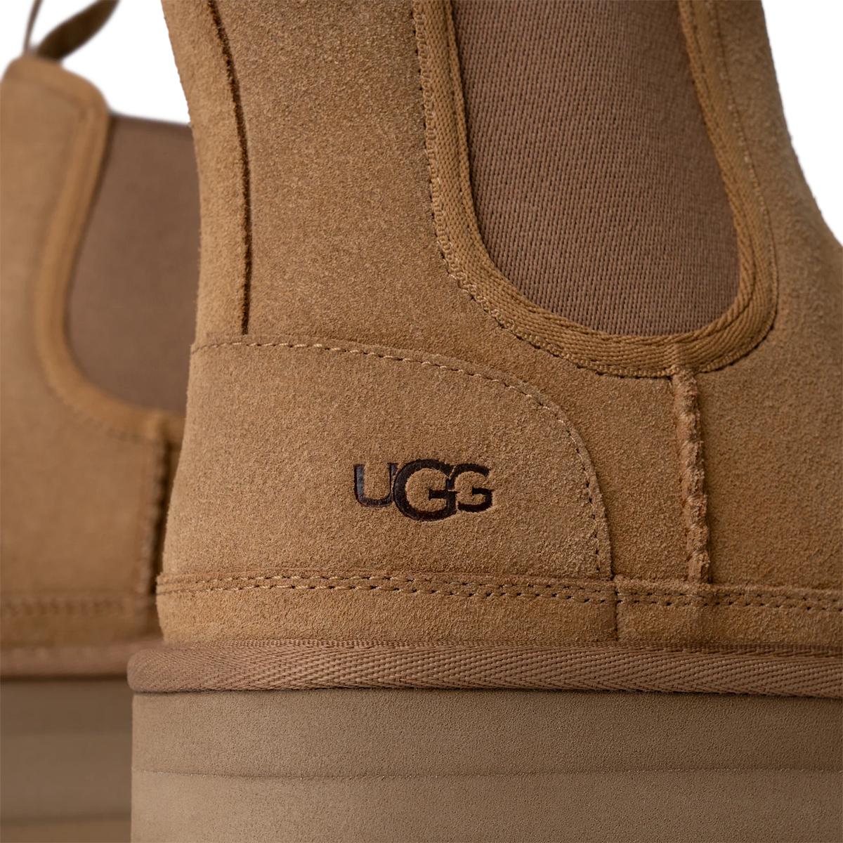 UGG Neumel Platform Chelsea Boot Chestnut (Women's)