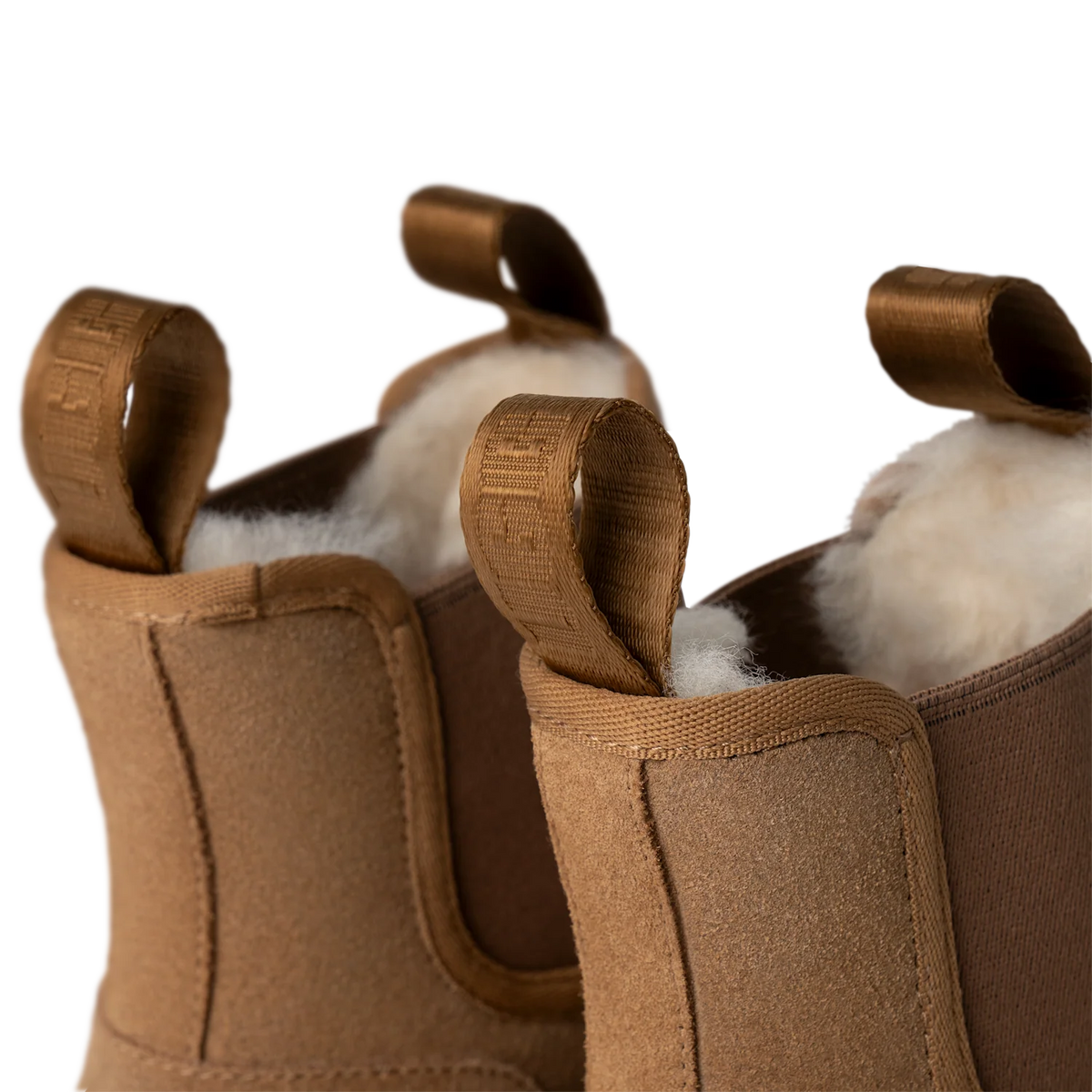 UGG Neumel Platform Chelsea Boot Chestnut (Women's)