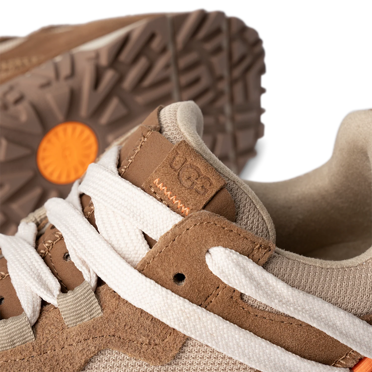 UGG RetroFi Low Chestnut (Women's)