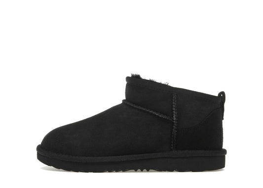 UGG Classic Ultra Mini Boot Black (Kids)