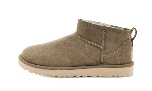Classic Ultra Mini Boot Burnt Olive (1116109-BTOL) - EU 36–43 - Green | SOSUKICKS