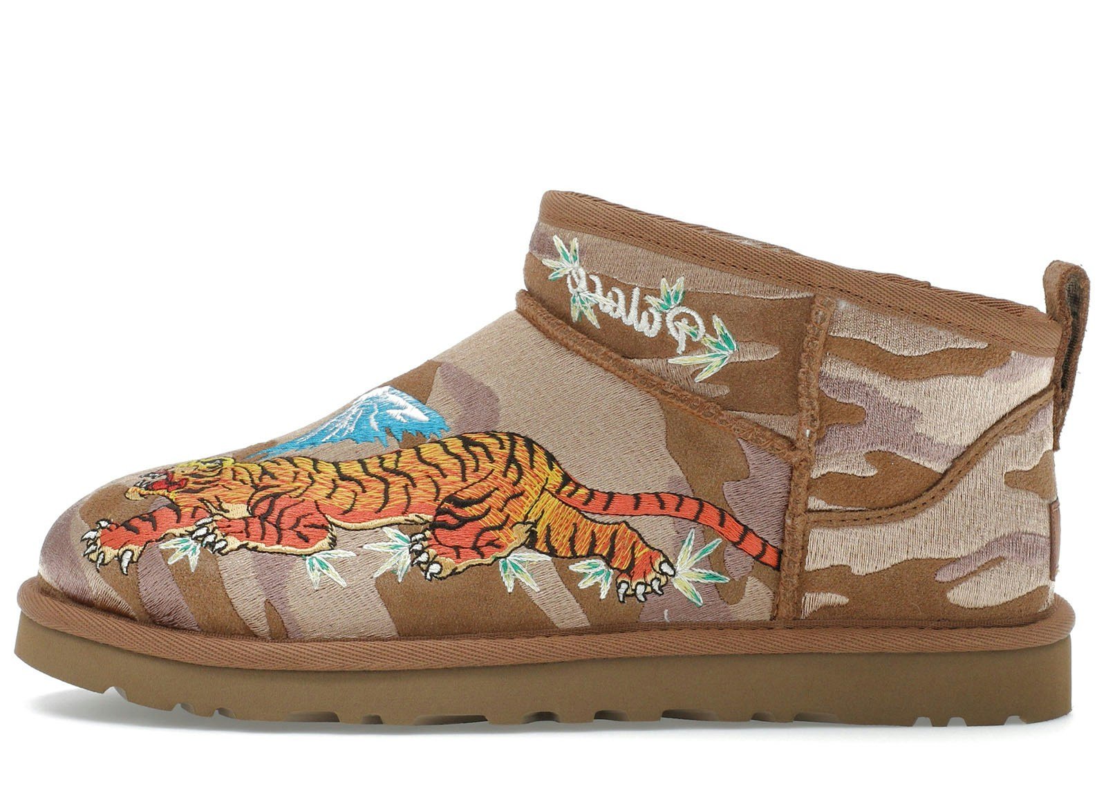 UGG Classic Ultra Mini Boot Palace Chestnut Camo