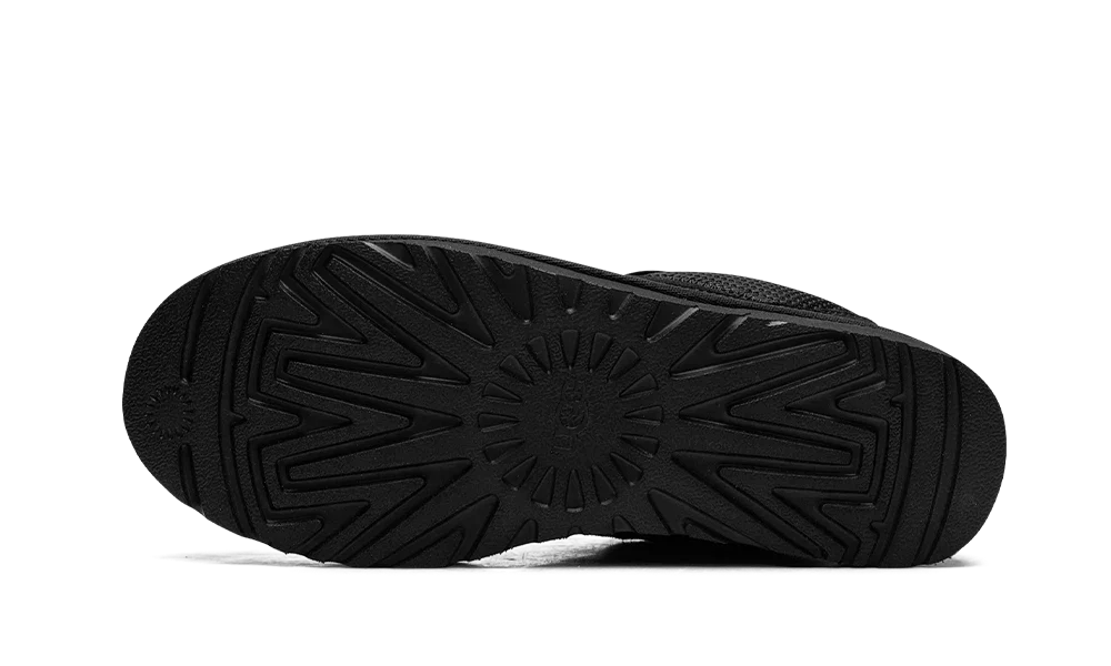 UGG Lowmel Lo Black