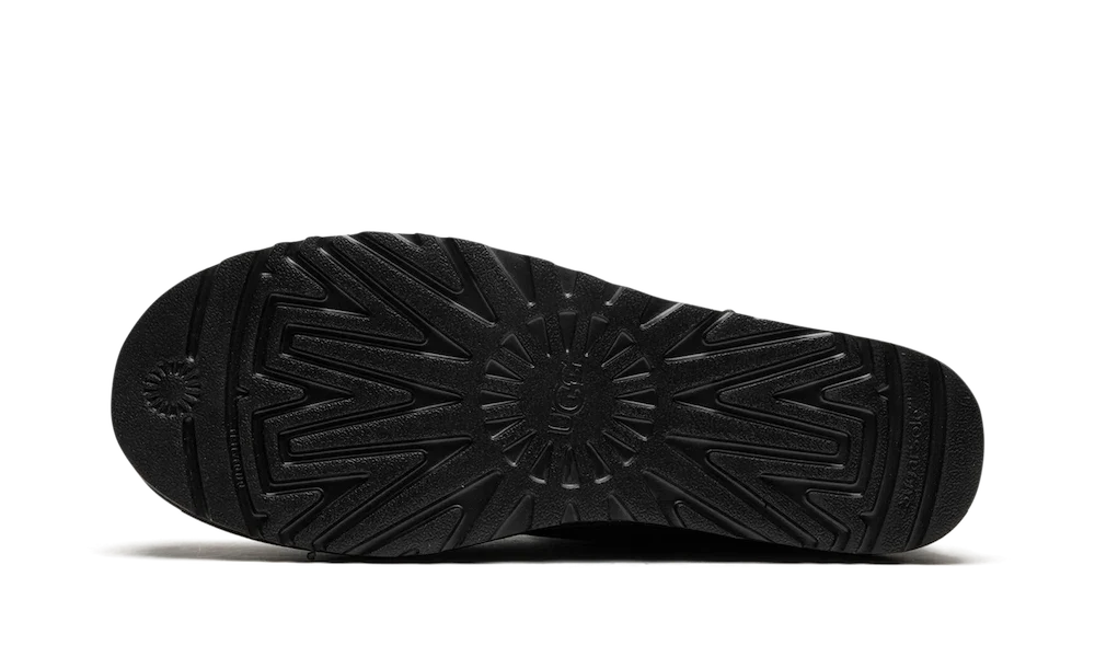 UGG Classic Ultra Mini Black