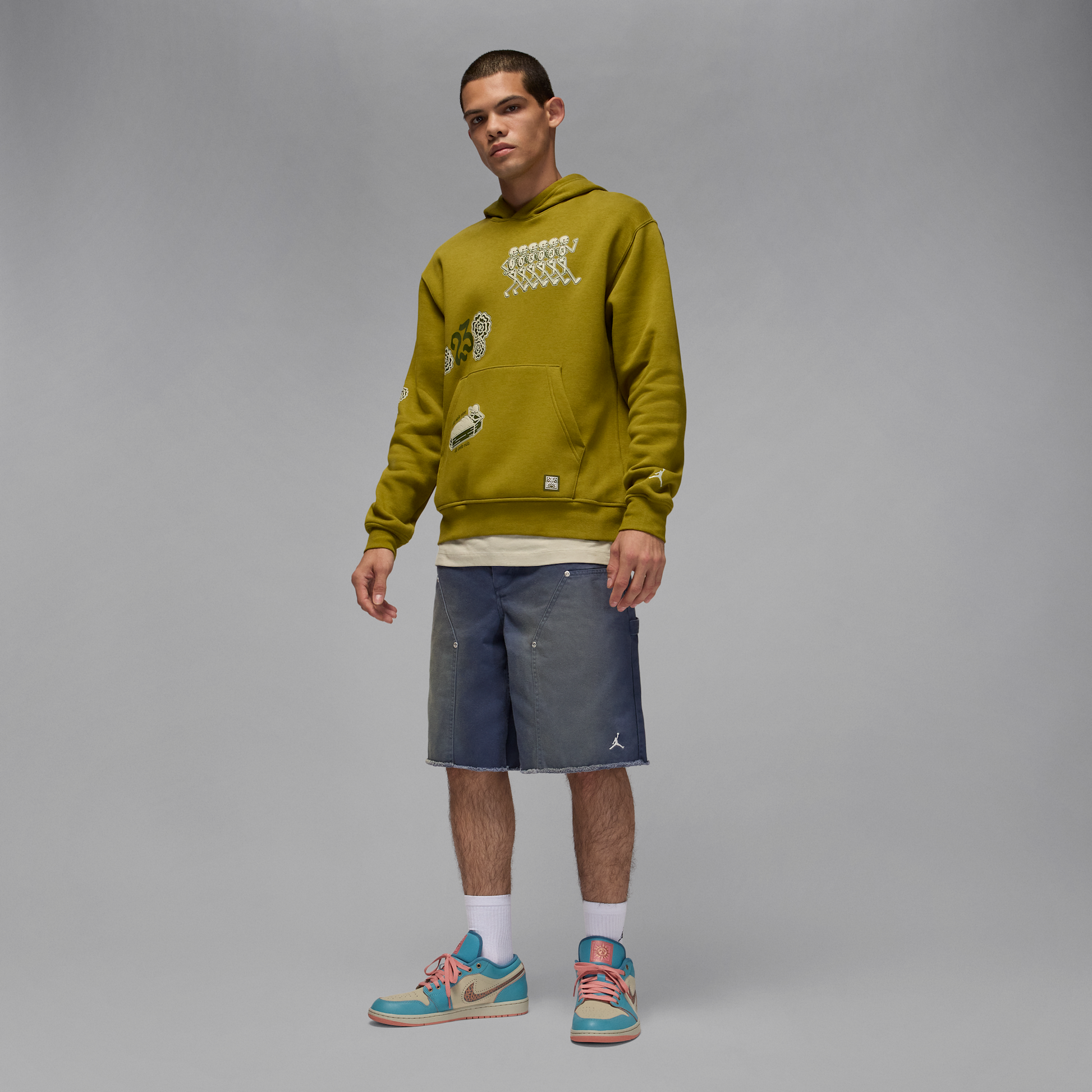Jordan 1 Low SE Somos Eternos