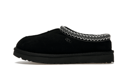 Tasman Slipper Black (5950-BLK) - EU 36–46 - Black | SOSUKICKS