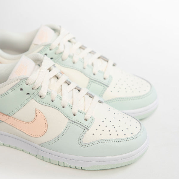 Dunk Low Barely Green (DD1503-104) - 38 EU - 5.5 US - Green | SOSUKICKS