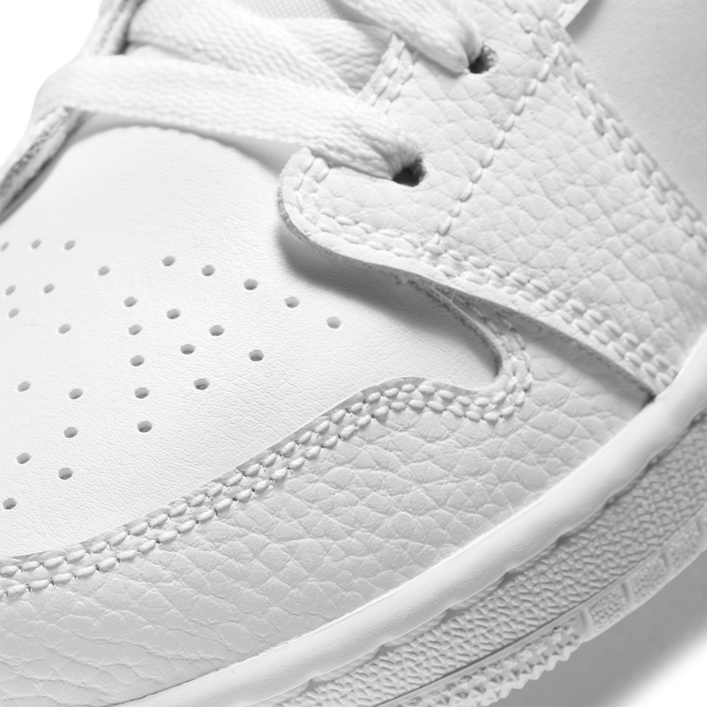 Jordan 1 Low Triple White Tumbled Leather (GS)