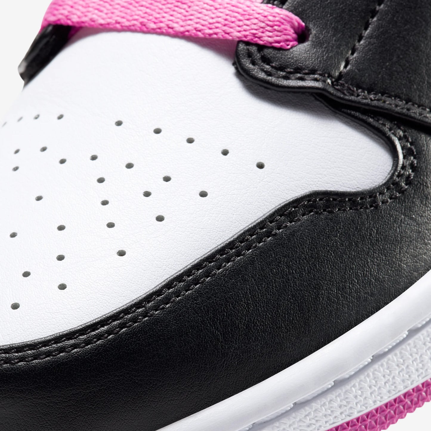 Jordan 1 Low Black Active Fuchsia