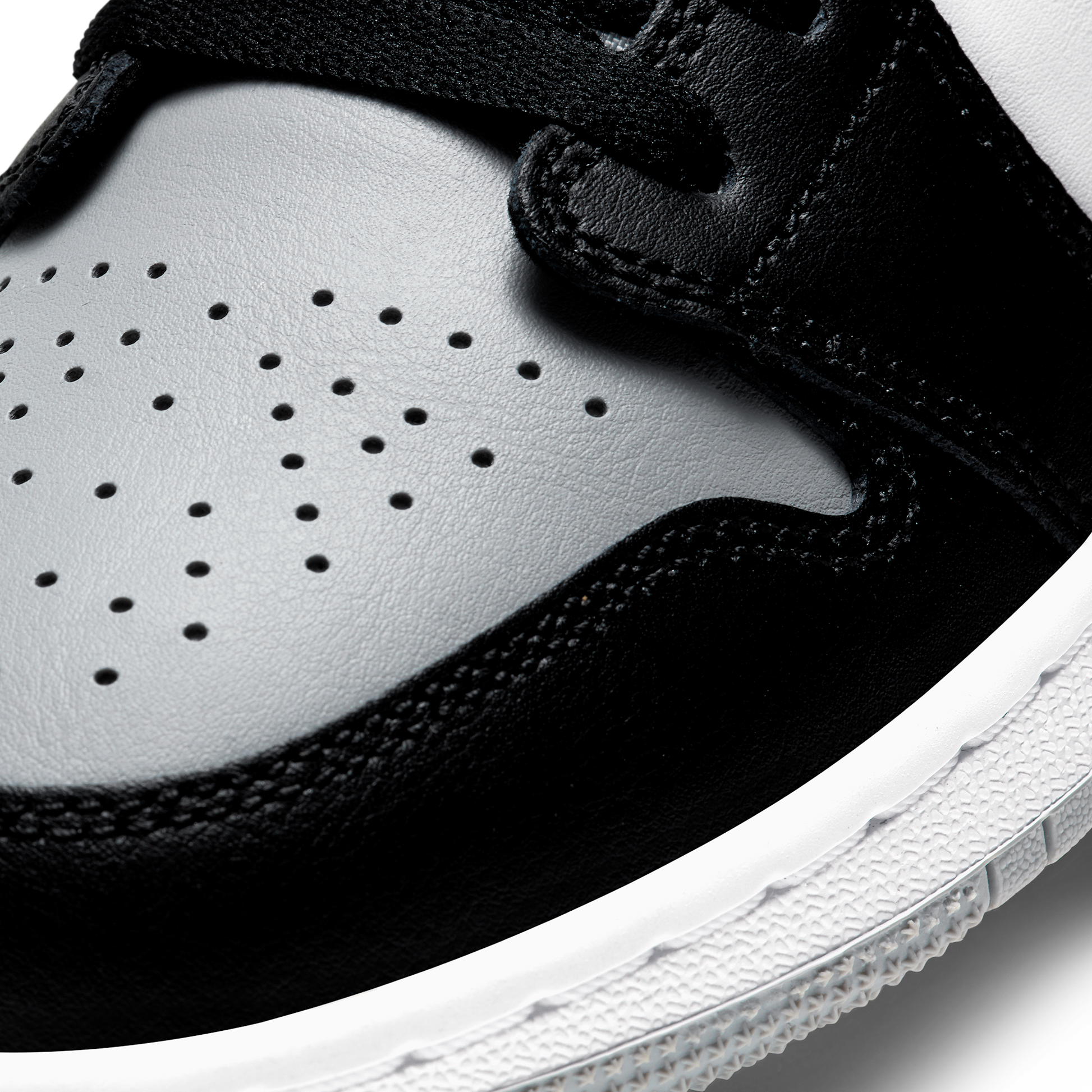 Jordan 1 Low Grey Toe (GS)
