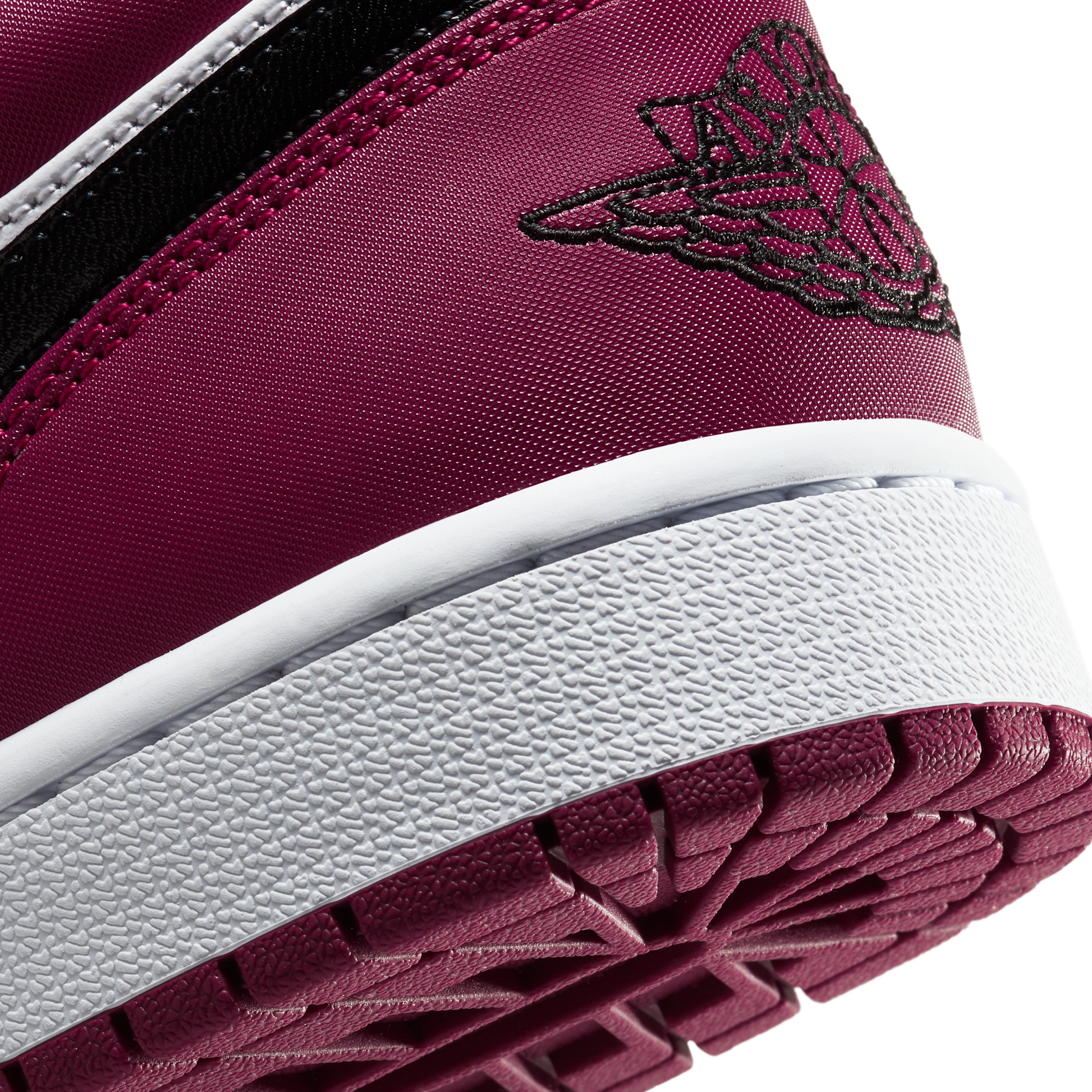 Jordan 1 Low Noble Red