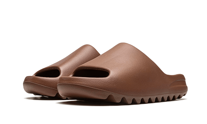 Yeezy Slide Flax (FZ5896) - 38 EU - 5 US - Brown | SOSUKICKS