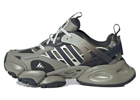 adidas XLG Runner Deluxe Grey