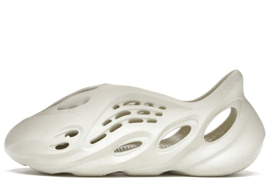 adidas Yeezy Foam RNNR Sand