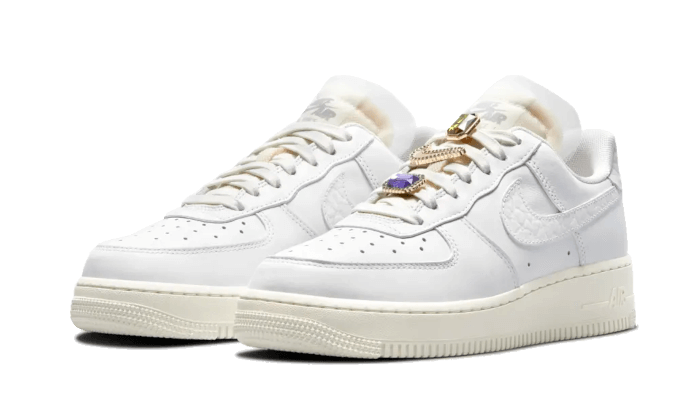 Air Force 1 Low Jewels (DN5463-100) - 36 EU - 4 US - White | SOSUKICKS
