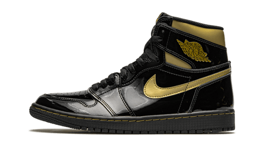 Air Jordan 1 High Black Metallic Gold (555088-032) - EU 35.5–46 - Yellow | SOSUKICKS
