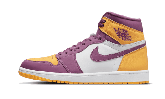 Air Jordan 1 High OG Brotherhood (555088-706) - EU 35.5–46 - Yellow | SOSUKICKS