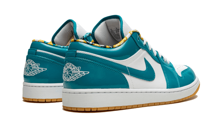 Air Jordan 1 Low SE Barcelona Print (DM0589-400) - 36.5 EU - 4.5Y US - Blue | SOSUKICKS