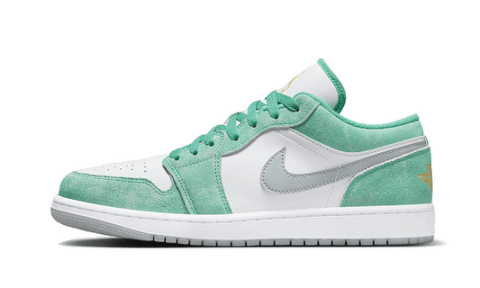 Air Jordan 1 Low SE New Emerald Grey (DO8244-301) - EU 35.5–40 - Gray | SOSUKICKS