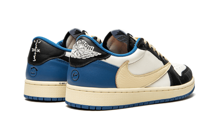 Air Jordan 1 Low Travis Scott Fragment (DM7866-140) - 40 EU - 7 US - Navy | SOSUKICKS