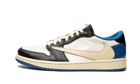 Air Jordan 1 Low Travis Scott Fragment (DM7866-140) - EU 38.5–49.5 - Navy | SOSUKICKS