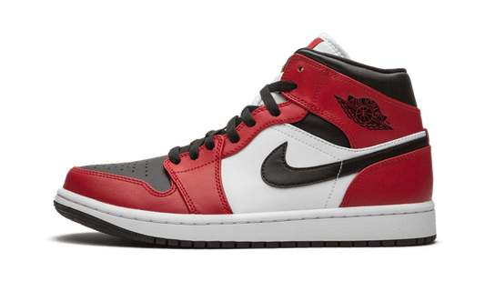 Air Jordan 1 Mid Chicago Black Toe (554724-069) - EU 35.5–46 - Black | SOSUKICKS