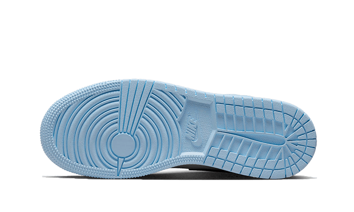 Air Jordan 1 Mid Ice Blue (555112-401) - 36.5 EU - 4.5Y US - Blue | SOSUKICKS