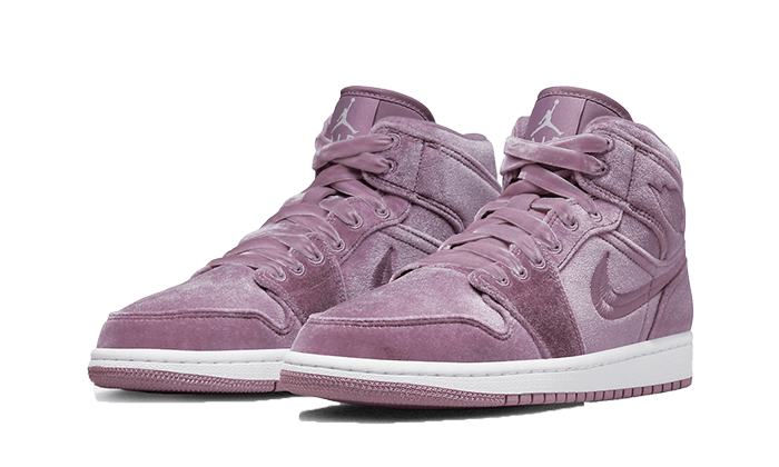 Air Jordan 1 Mid SE Purple Velvet (DQ8397-500) - 36 EU - 4 US - Purple | SOSUKICKS