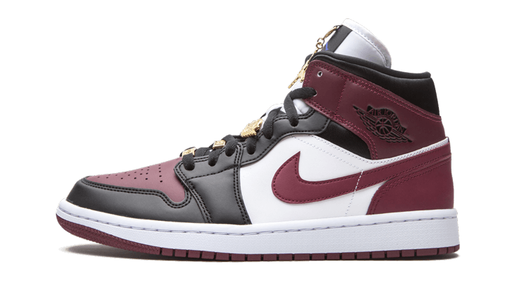 Air Jordan 1 Mid SE Black Dark Beetroot (CZ4385-016) - EU 35.5–44.5 - Black | SOSUKICKS