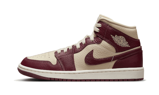 Air Jordan 1 Mid Split Beach Cherrywood Red (DR0501-200) - EU 36–44.5 - Red | SOSUKICKS