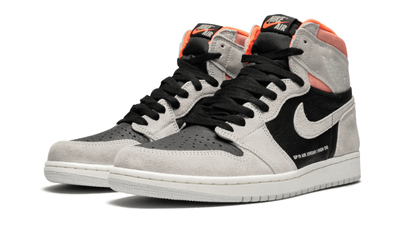 Air Jordan 1 Retro High Neutral Grey Hyper Crimson (555088-018) - 40.5 EU - 7.5 US - Gray | SOSUKICKS