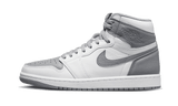 Jordan 1 Retro High OG Stealth