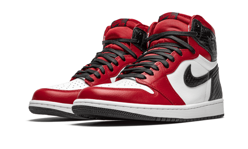 Air Jordan 1 Retro High Satin Snake Chicago (CD0461-601) - 36 EU - 4 US - Red | SOSUKICKS
