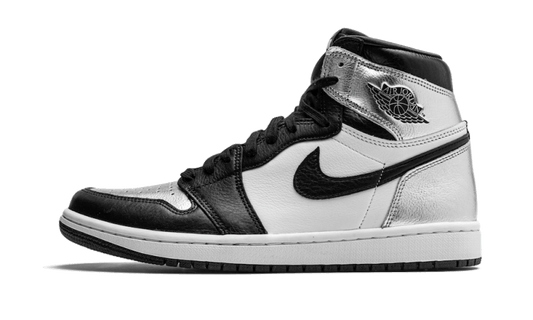 Air Jordan 1 Retro High Silver Toe (CD0461-001) - EU 36–44.5 - Gray | SOSUKICKS