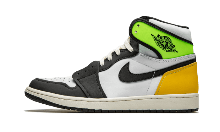 Air Jordan 1 Retro High OG Volt Gold (555088-118) - EU 35.5–46 - Yellow | SOSUKICKS