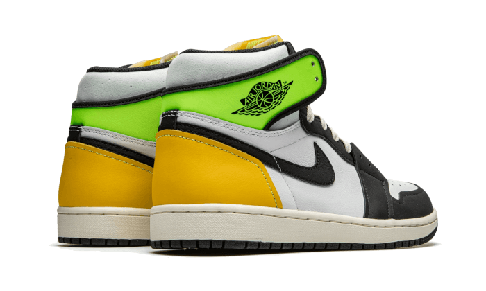 Air Jordan 1 Retro High OG Volt Gold (555088-118) - 36.5 EU - 4.5Y US - Yellow | SOSUKICKS