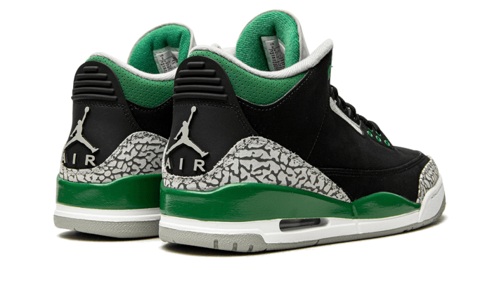 Air Jordan 3 Pine Green (398614-030) - 36.5 EU - 4.5Y US - Green | SOSUKICKS