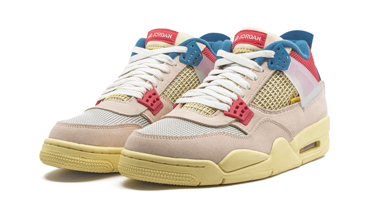 Air Jordan 4 Retro Union Guava Ice (DC9533-800) - 36.5 EU - 4.5 US - White | SOSUKICKS