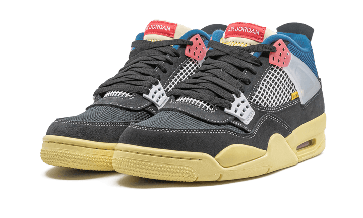 Air Jordan 4 Retro Union Off Noir (DC9533-001) - 36.5 EU - 4.5 US - Black | SOSUKICKS