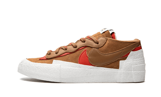 Blazer Low Sacai British Tan (DD1877-200) - EU 36–46 - Brown | SOSUKICKS