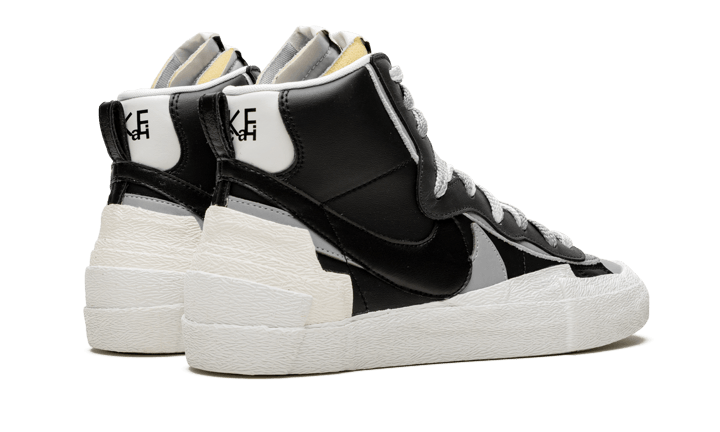 Blazer Mid Sacai Black Grey (BV0072-002) - 37.5 EU - 5 US - Black | SOSUKICKS