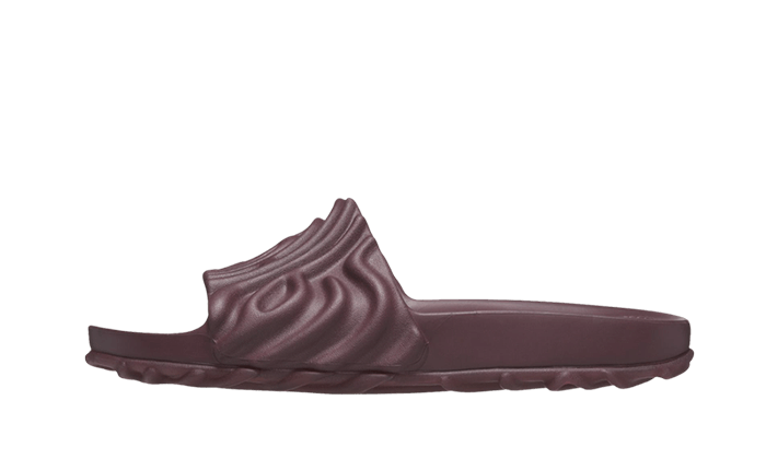 Pollex Slide by Salehe Bembury Huckle (208685-6WO) - EU 37–47 - Burgundy | SOSUKICKS