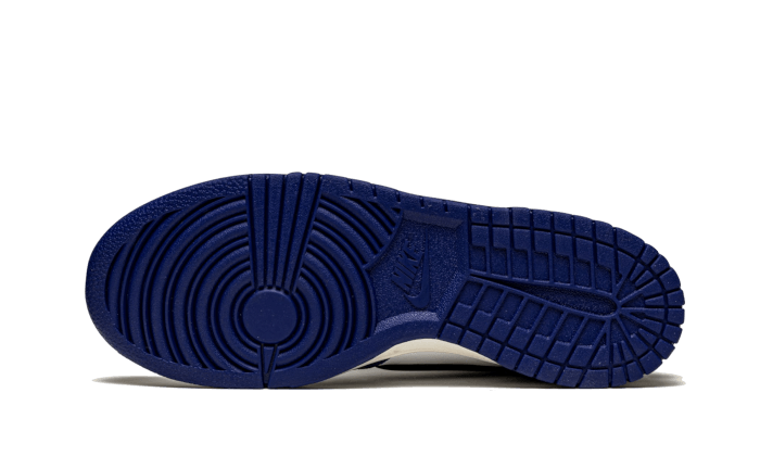 Dunk High Ambush Deep Royal Blue (CU7544-400) - 38 EU - 5.5 US - Blue | SOSUKICKS