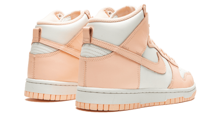 Dunk High Crimson Tint (DD1869-104) - 36.5 EU - 4.5 US - Red | SOSUKICKS
