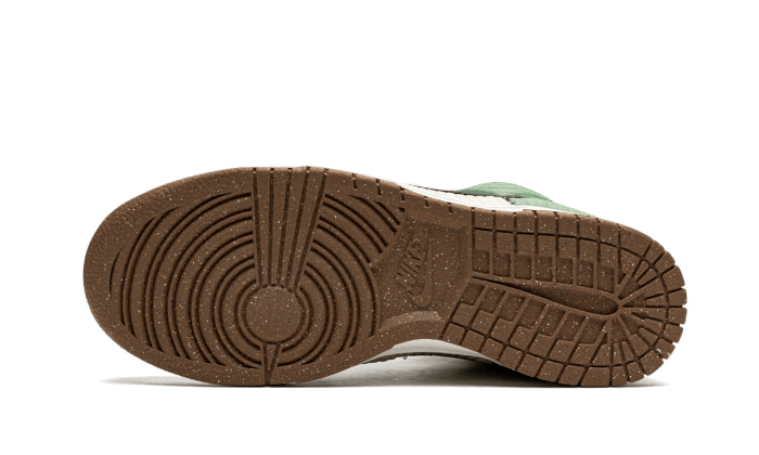Dunk High Next Nature Summit White (DN9909-100) - 37.5 EU - 5 US - White | SOSUKICKS