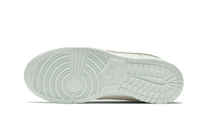 Dunk Low Barely Green (DD1503-104) - 37.5 EU - 5 US - Green | SOSUKICKS