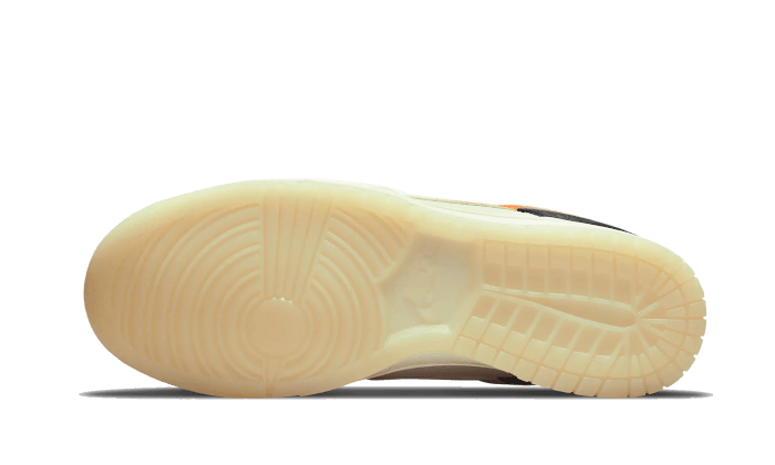 Dunk Low PRM Halloween (2021) (DO3806-100) - 36.5 EU - 4.5Y US - White | SOSUKICKS