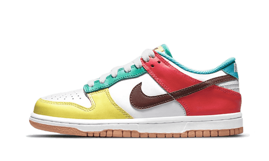 Dunk Low SE Free 99 Pack White (CZ2496-100) - EU 36–46 - White | SOSUKICKS
