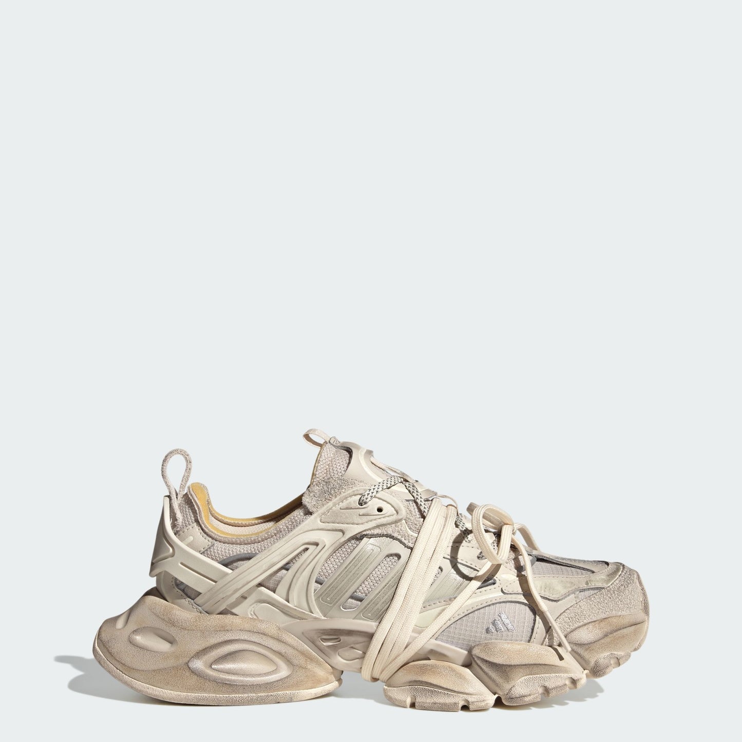 adidas XLG Runner Deluxe Wonder Beige