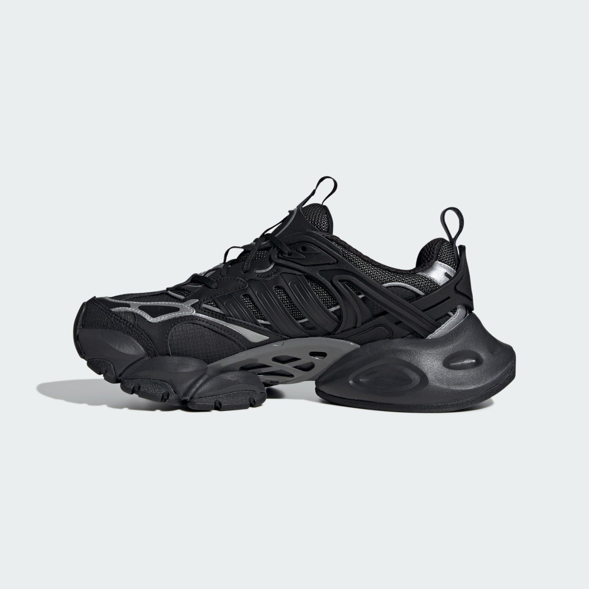 adidas Vento XLG Deluxe Black